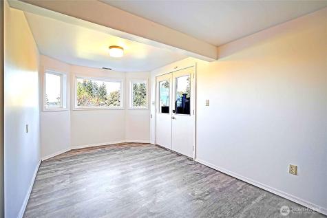 366 Samanthia Lane Camano Island WA 98282