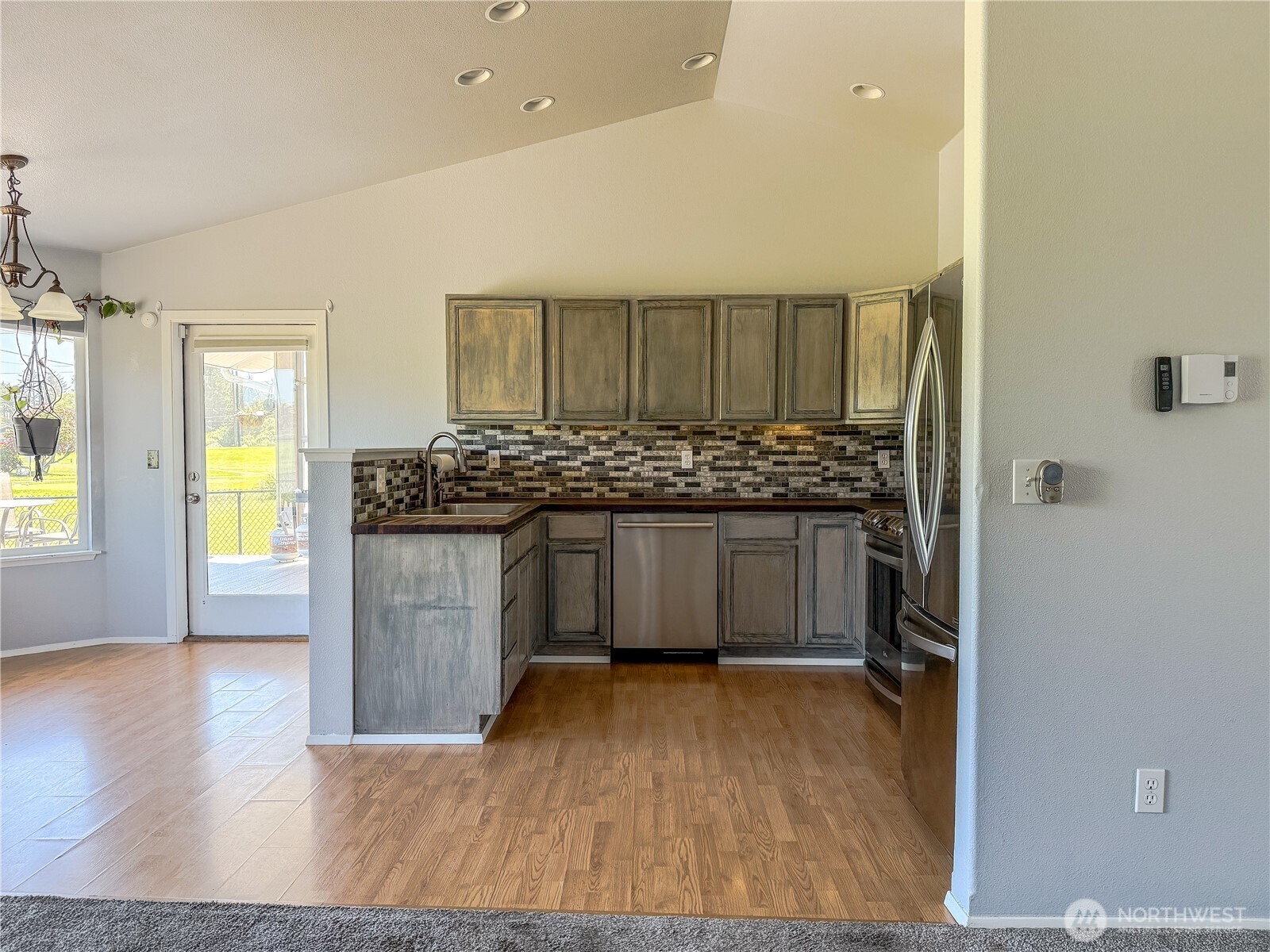 526 Canal Drive NE Ocean Shores WA 98569