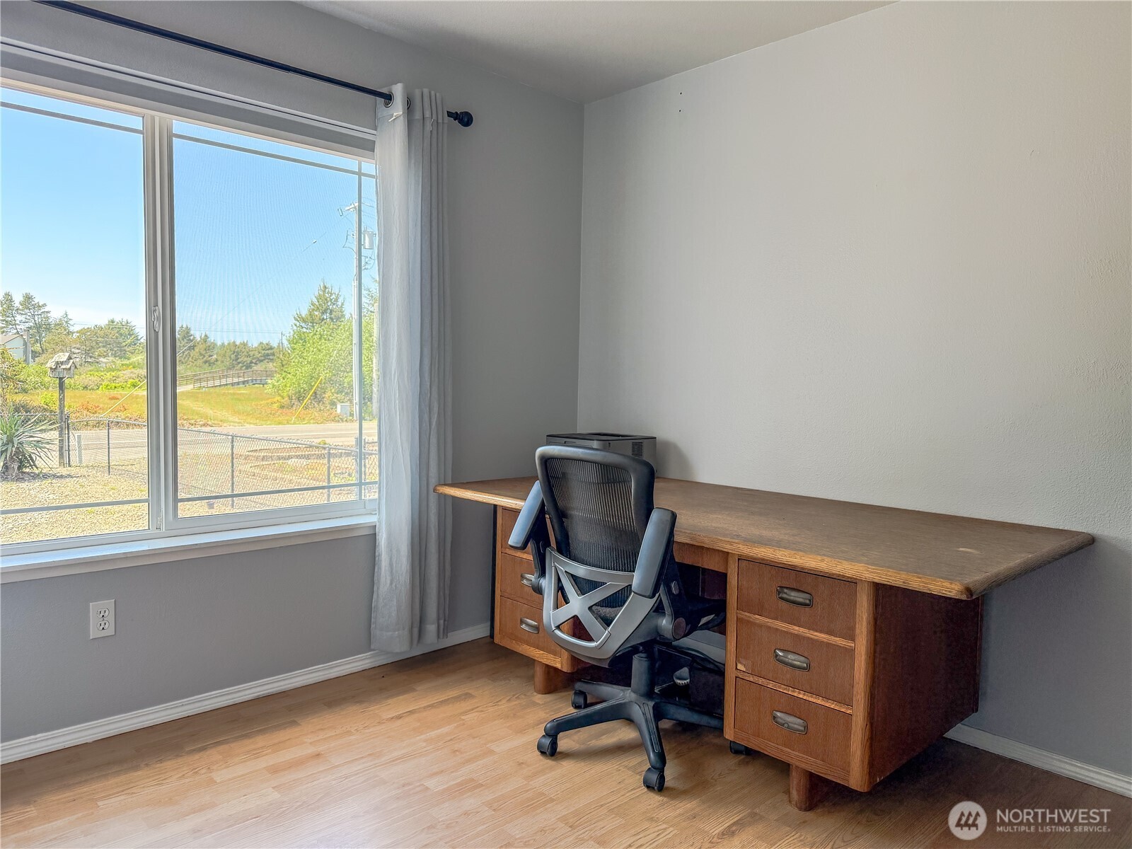 526 Canal Drive NE Ocean Shores WA 98569