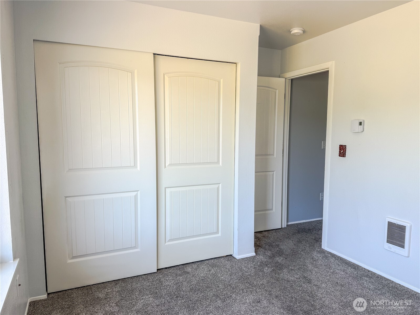 526 Canal Drive NE Ocean Shores WA 98569