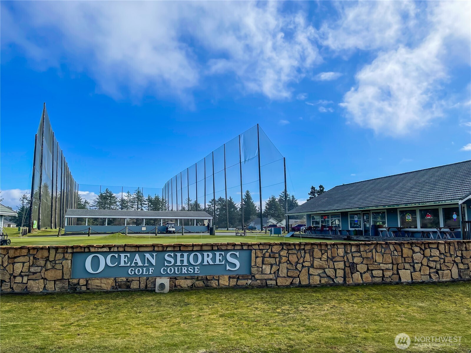 526 Canal Drive NE Ocean Shores WA 98569