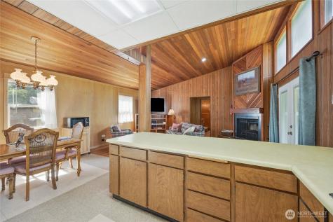 123 Butter Creek Lane Packwood WA 98361