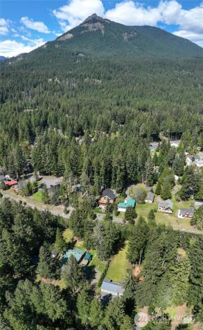 123 Butter Creek Lane Packwood WA 98361