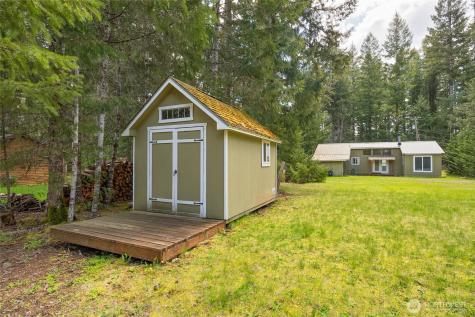 123 Butter Creek Lane Packwood WA 98361