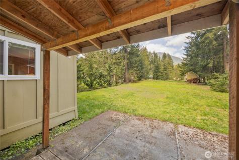 123 Butter Creek Lane Packwood WA 98361