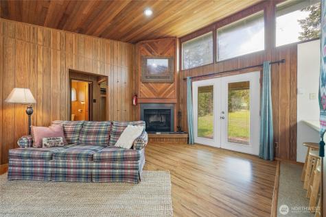 123 Butter Creek Lane Packwood WA 98361