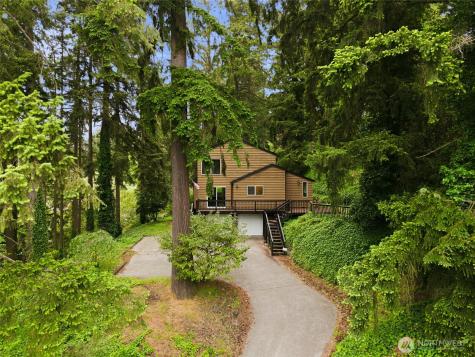 10917 48th Street E Puyallup WA 98372