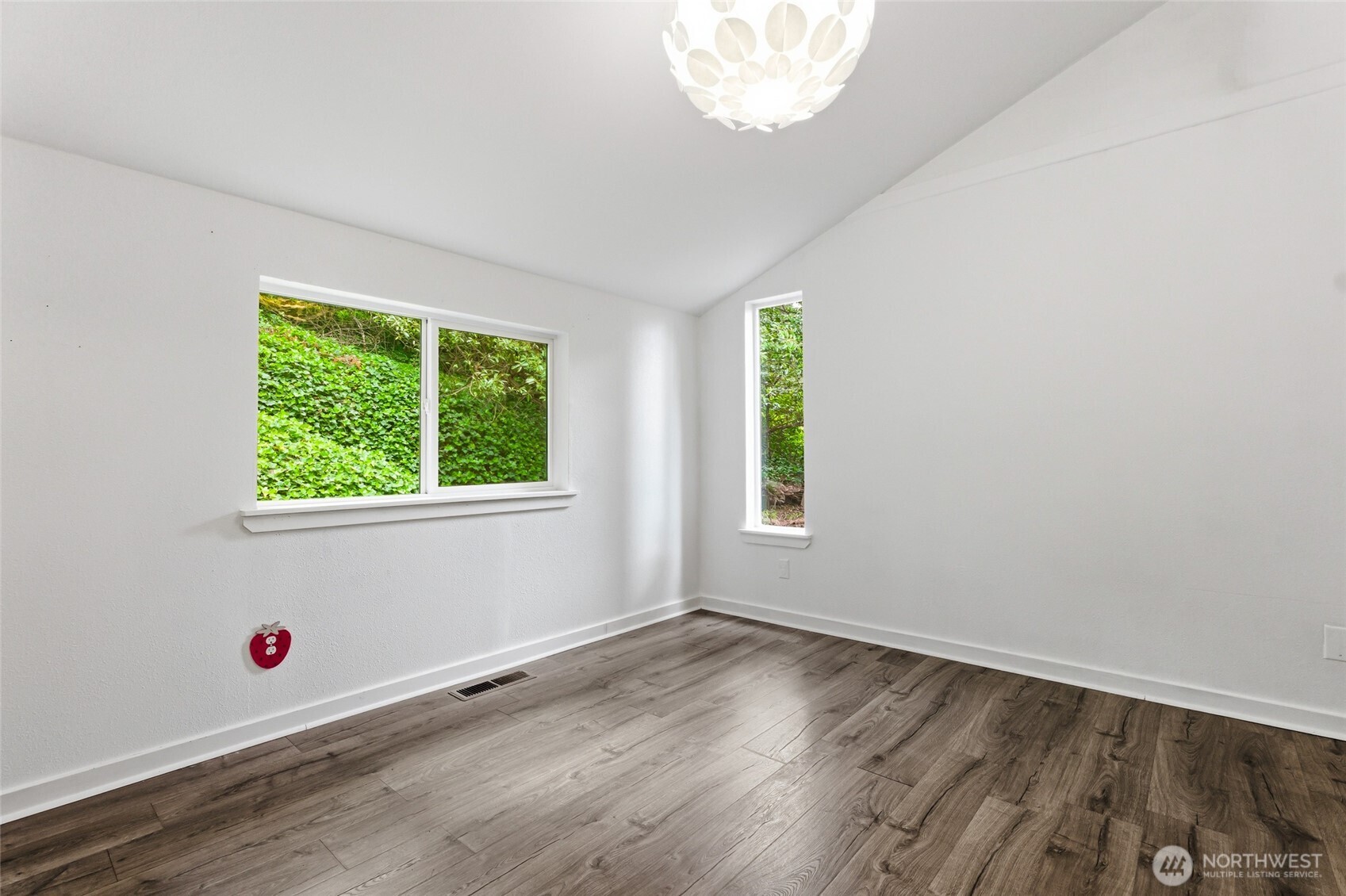 10917 48th Street E Puyallup WA 98372