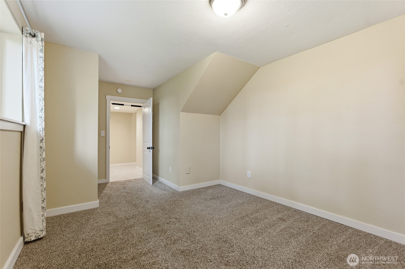10917 48th Street E Puyallup WA 98372