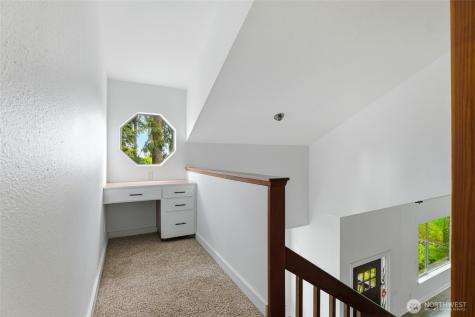 10917 48th Street E Puyallup WA 98372