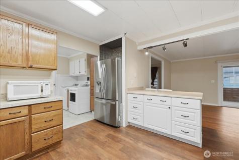 12322 122nd Avenue Court E Puyallup WA 98374