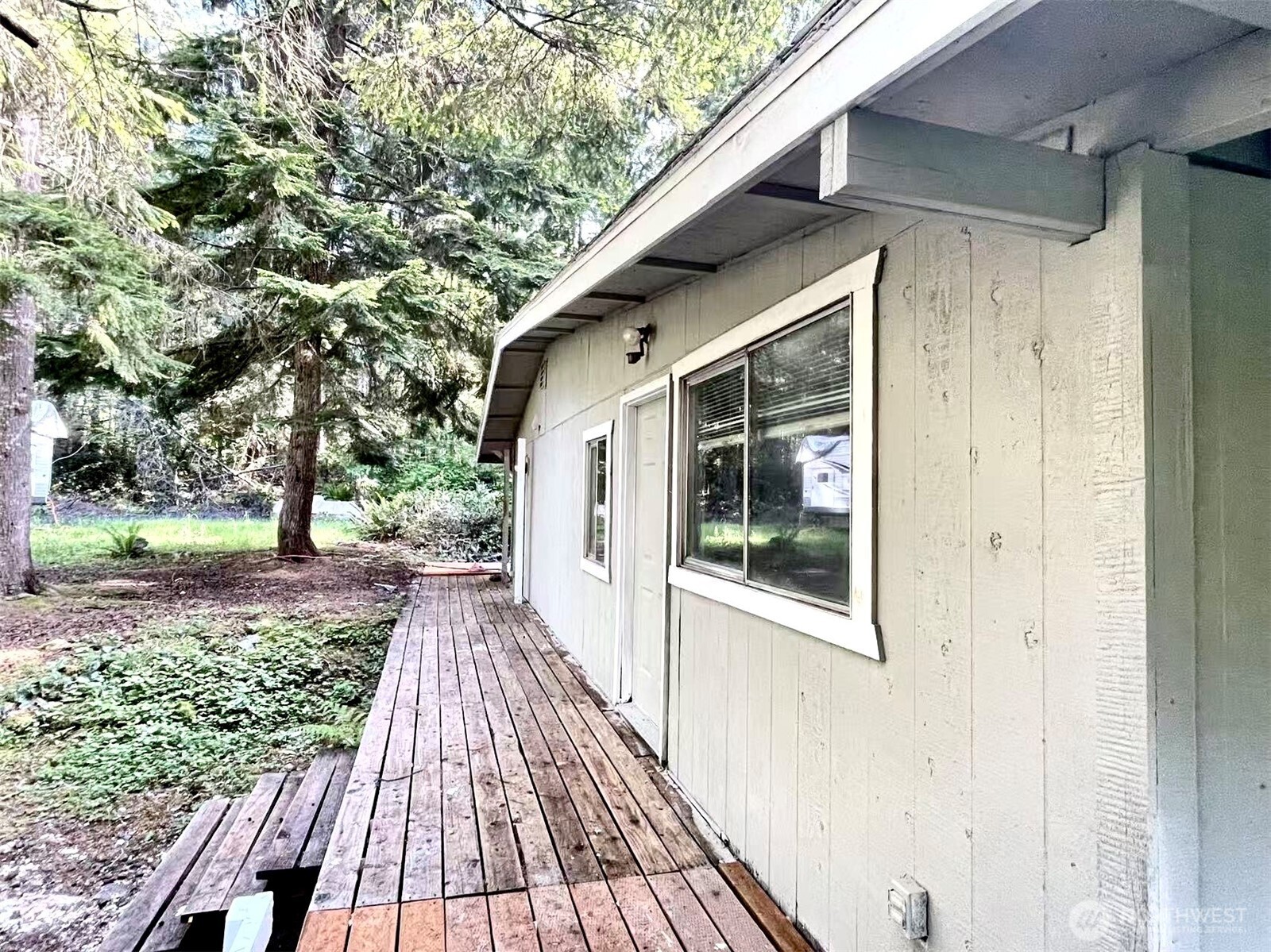 20 E Firwood Heights Lane Belfair WA 98528