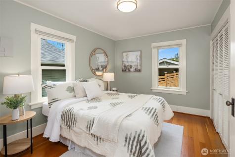 3505 Burke Avenue N Seattle WA 98103