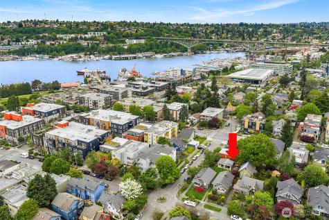3505 Burke Avenue N Seattle WA 98103