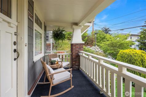 3505 Burke Avenue N Seattle WA 98103
