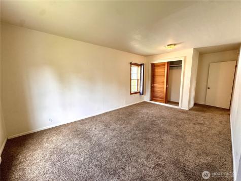 2227 Washington Street Shelton WA 98584