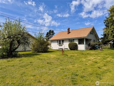2227 Washington Street Shelton WA 98584