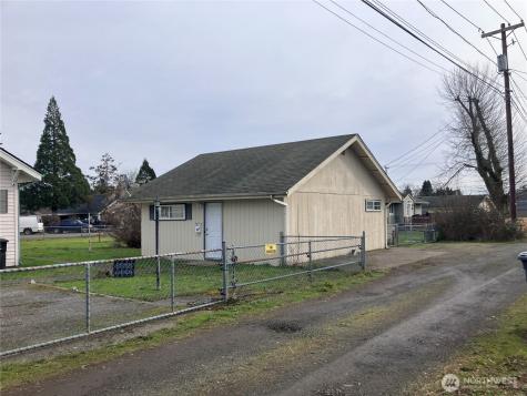 2227 Washington Street Shelton WA 98584