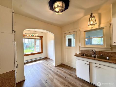 2227 Washington Street Shelton WA 98584