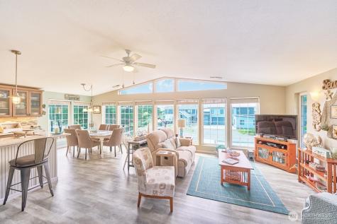 32208 G Street Ocean Park WA 98640