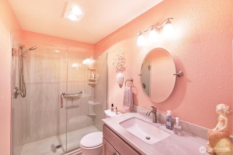 32208 G Street Ocean Park WA 98640