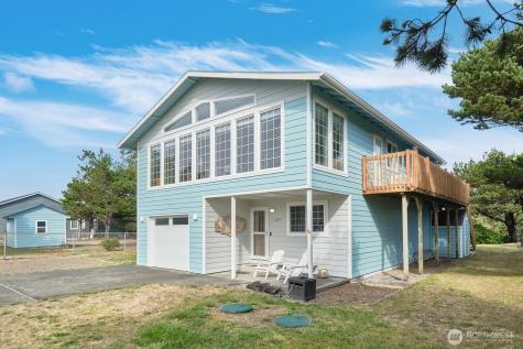 32208 G Street Ocean Park WA 98640