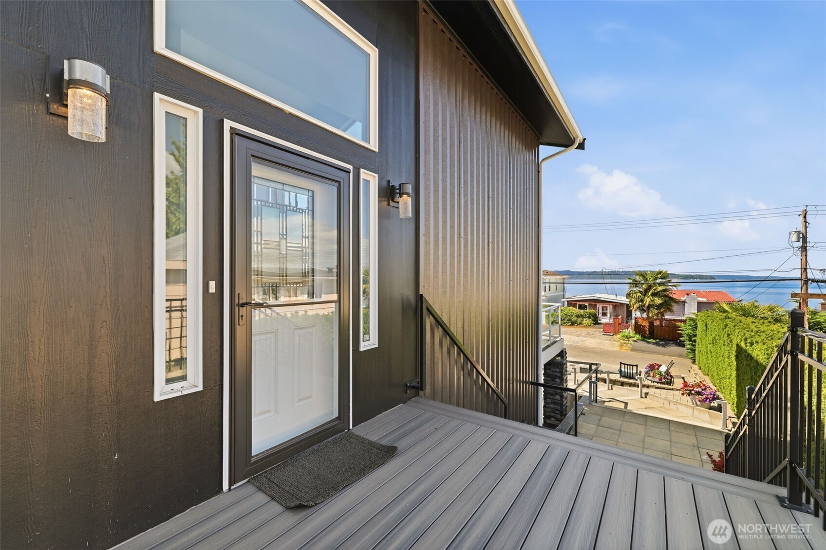 28630 Soundview Drive S Des Moines WA 98198