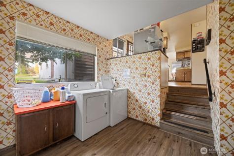 3515 Everett Avenue Everett WA 98201