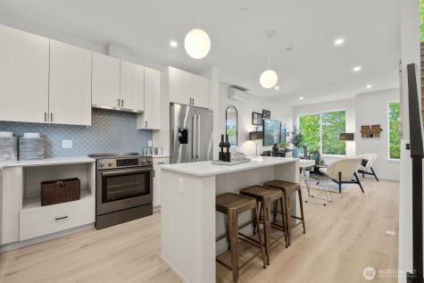 6604 Carleton Avenue S Seattle WA 98108