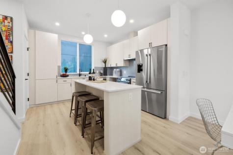 6604 Carleton Avenue S Seattle WA 98108