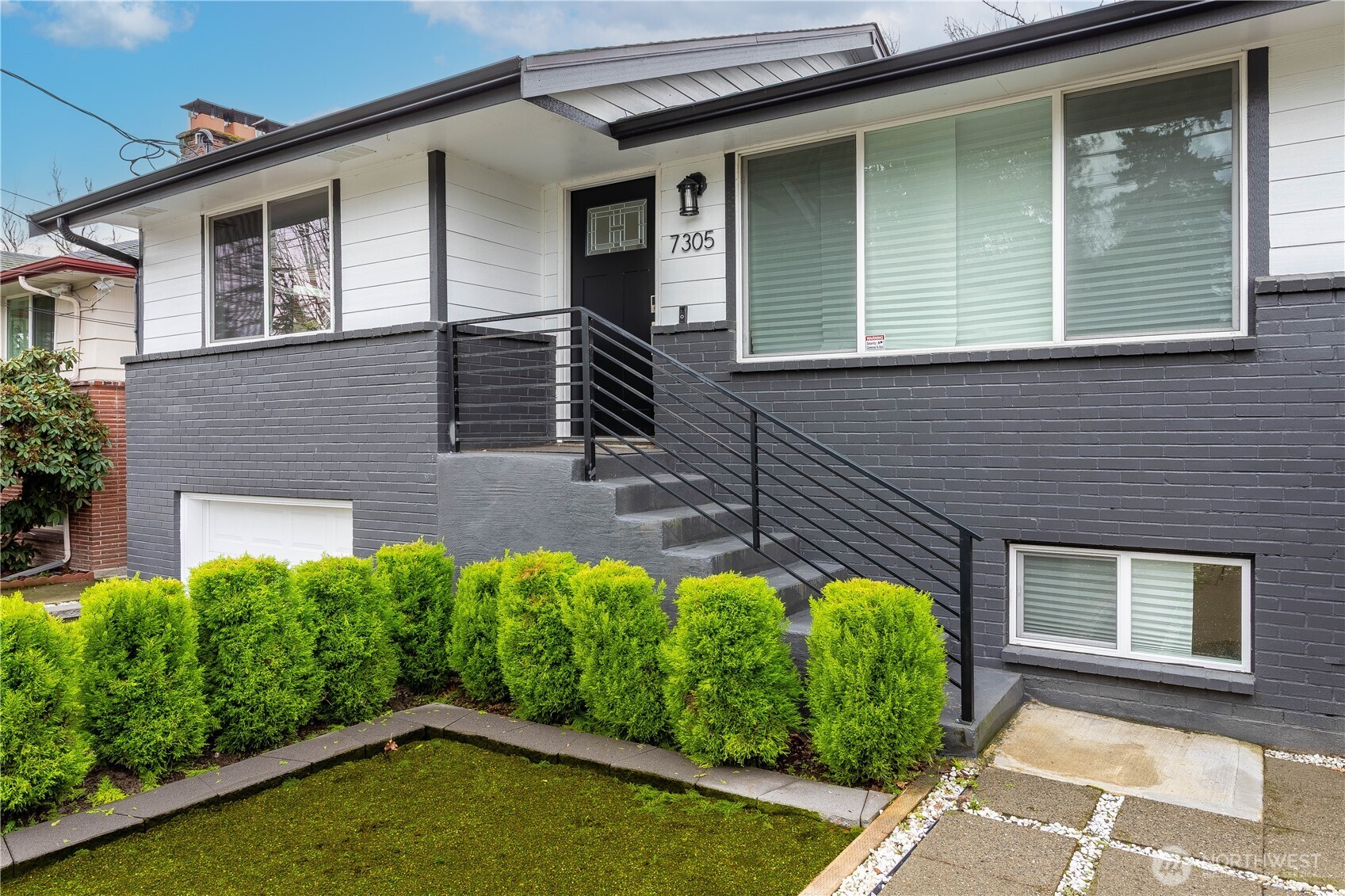 7305 32nd Avenue S Seattle WA 98118