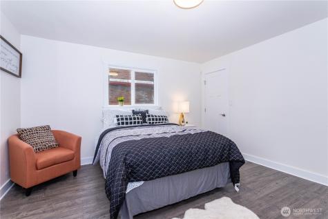 7305 32nd Avenue S Seattle WA 98118