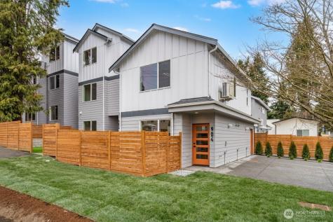 904 N 107th Street Seattle WA 98133