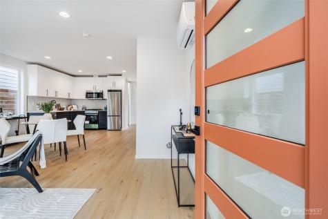 904 N 107th Street Seattle WA 98133