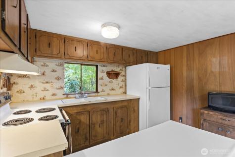9927 99th Avenue NE Arlington WA 98223