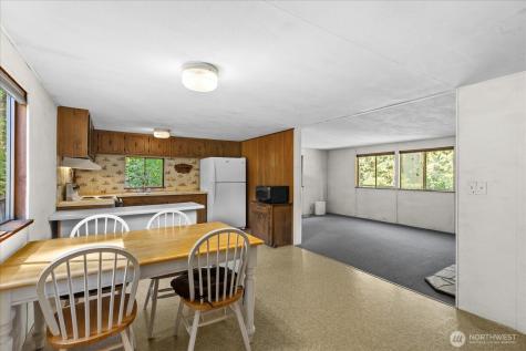 9927 99th Avenue NE Arlington WA 98223
