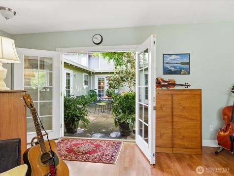 12841 NE 113th Street Kirkland WA 98033