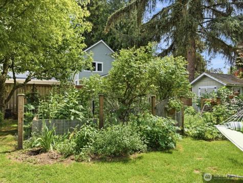 12841 NE 113th Street Kirkland WA 98033
