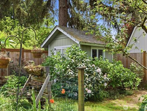 12841 NE 113th Street Kirkland WA 98033
