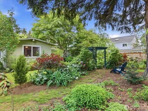 12841 NE 113th Street Kirkland WA 98033