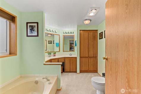 2736 NW Columbia Avenue East Wenatchee WA 98802