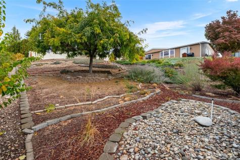 2736 NW Columbia Avenue East Wenatchee WA 98802