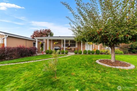 2736 NW Columbia Avenue East Wenatchee WA 98802