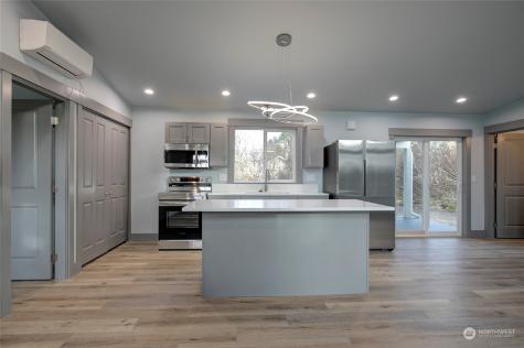 150 N Wynoochee Drive SW Ocean Shores WA 98569