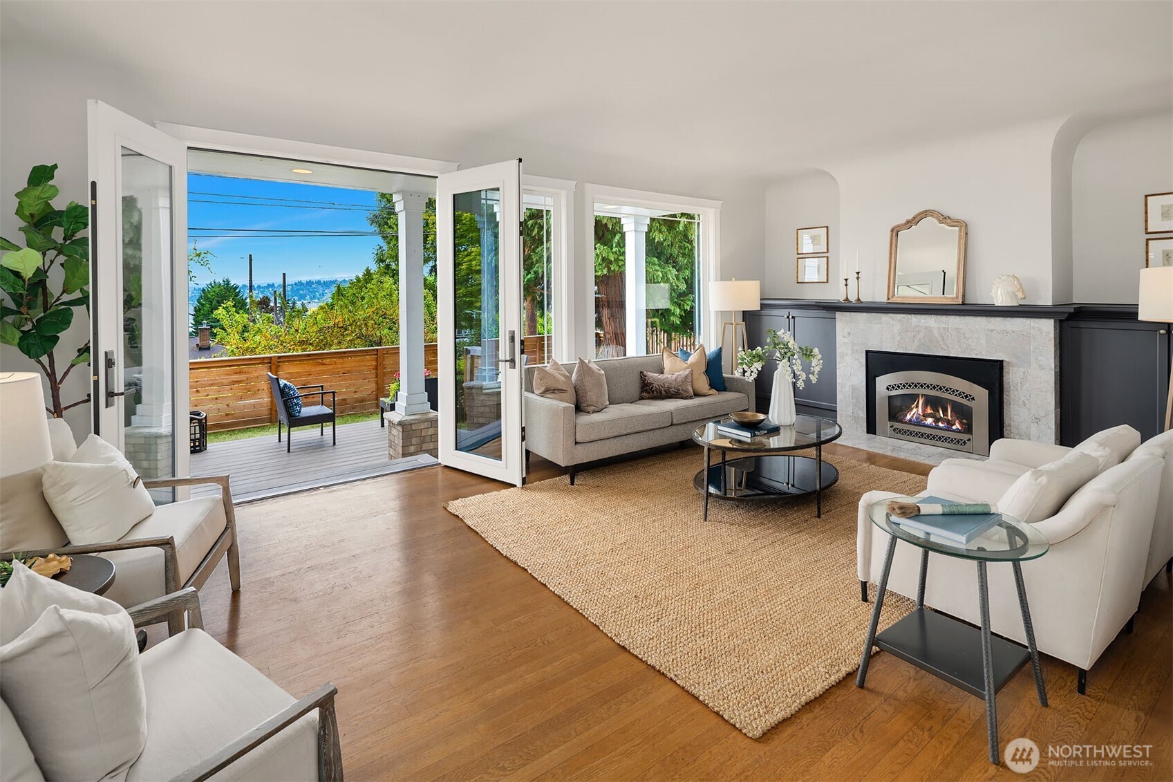 915 30th Avenue S Seattle WA 98144