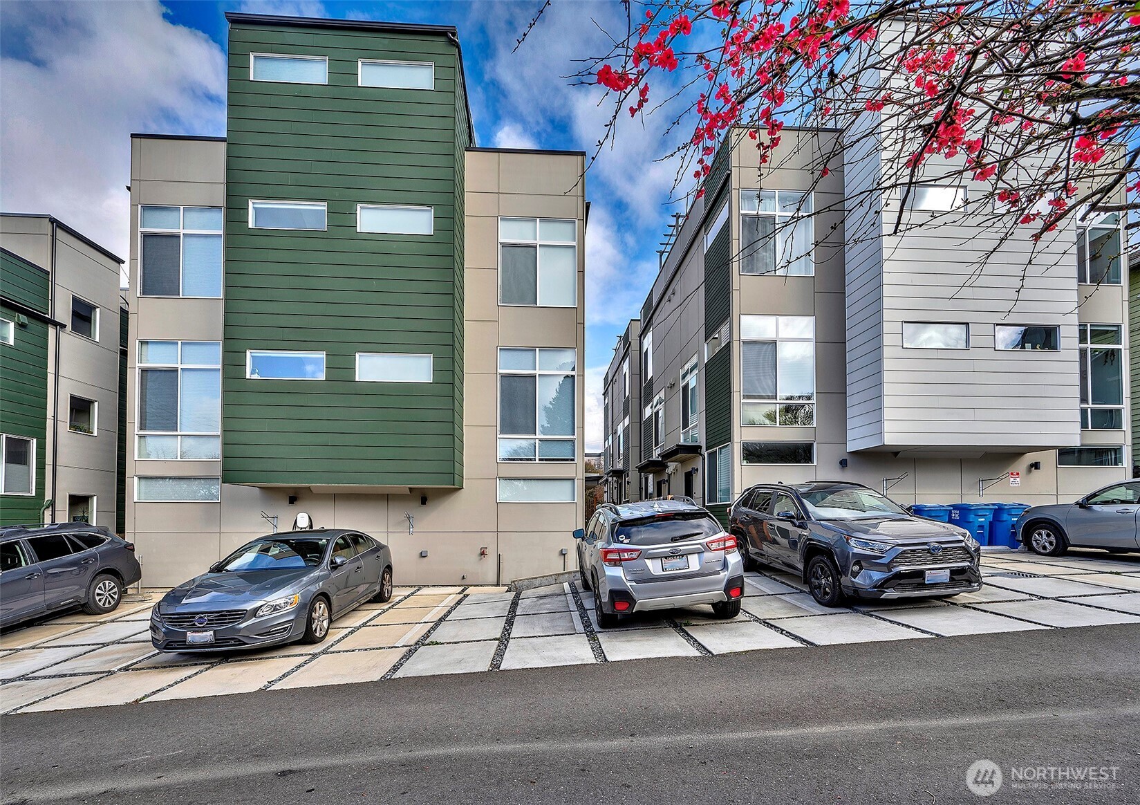 1605 S Washington Street Seattle WA 98144