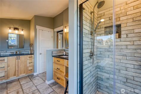 806 NW Alexander Street Coupeville WA 98239