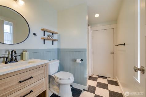 806 NW Alexander Street Coupeville WA 98239