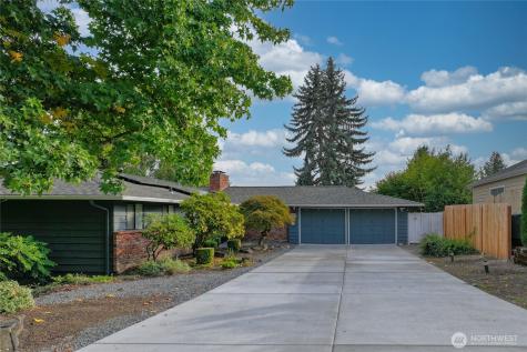 17127 NE 8th Place Bellevue WA 98008
