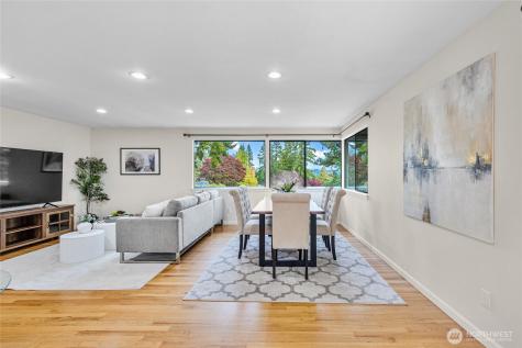 17127 NE 8th Place Bellevue WA 98008